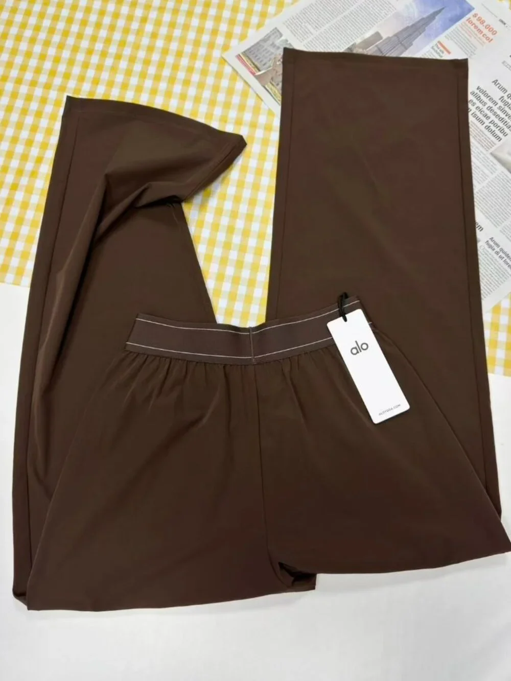 🔥ALO Yoga Suit Up Trouser Coffee Brown🤎 (Regular 30 inches) XS